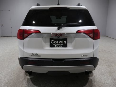 Used 2018 GMC Acadia SLT AWD/4WD image 3