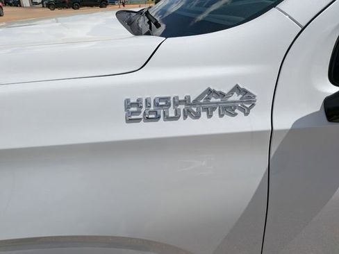 New 2026 Chevrolet Suburban High Country w/ Sun And Tow Package image 11