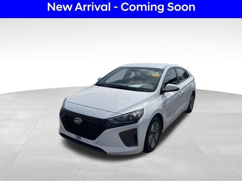 Used 2019 Hyundai Ioniq Blue FWD image 2