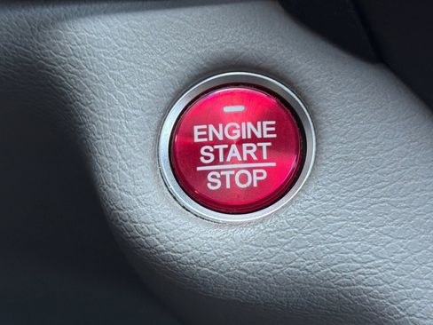 Used 2018 Acura MDX FWD image 34