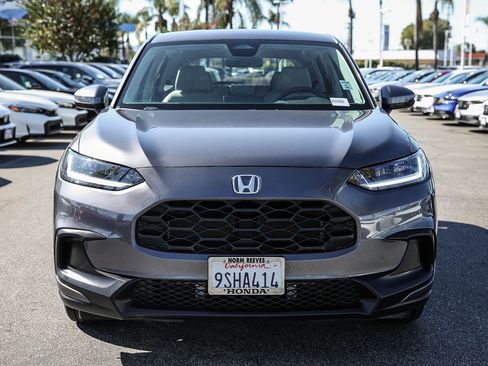 Used 2025 Honda HR-V LX image 2