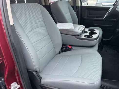 Used 2018 RAM 1500 Express image 35