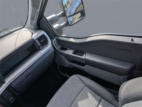 Used 2024 Ford F250 XL w/ STX Appearance Package image 17