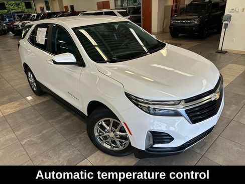 Used 2024 Chevrolet Equinox LT w/ LPO, Floor Liner Package FWD image 10