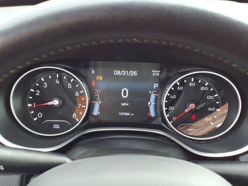 Used 2019 Jeep Compass Limited AWD/4WD image 24