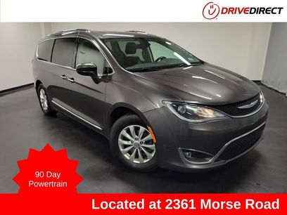 Used 2018 Chrysler Pacifica Touring-L