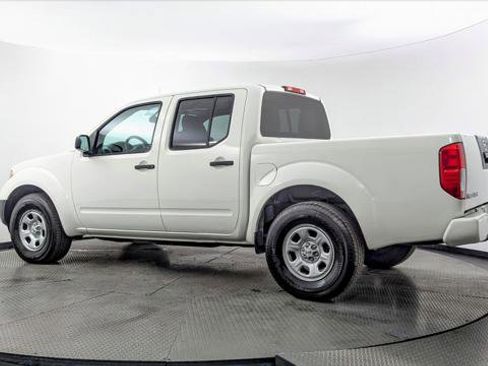 Used 2018 Nissan Frontier S RWD image 6