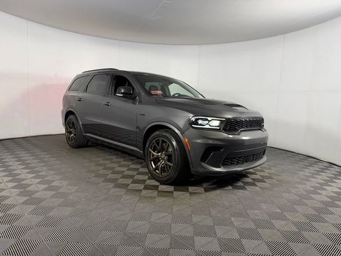 Certified 2025 Dodge Durango R/T AWD/4WD image 3