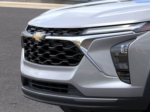 New 2026 Chevrolet Trax LT w/ Driver Confidence Package image 39