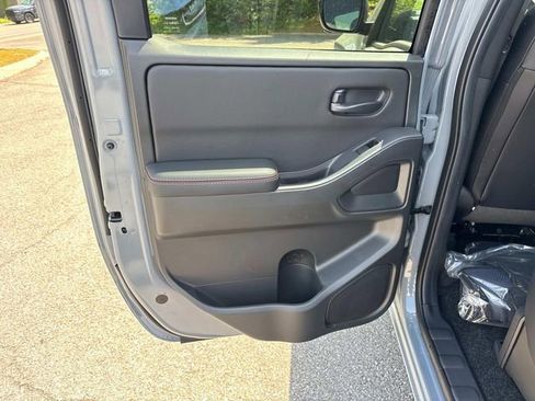 New 2026 Nissan Frontier Pro-X w/ Pro Premium Package RWD image 14