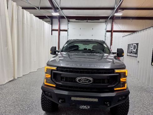 Used 2021 Ford F250 XL w/ Power Equipment Group AWD/4WD image 4