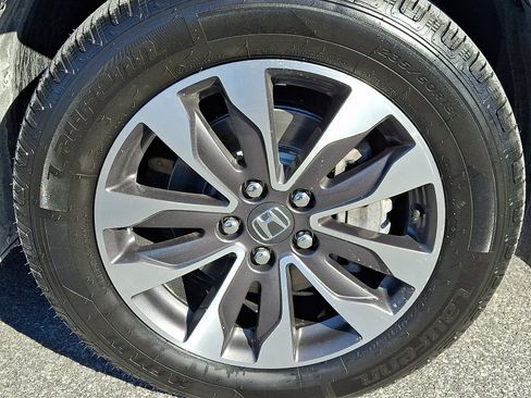 Certified 2022 Honda Odyssey EX-L image 8