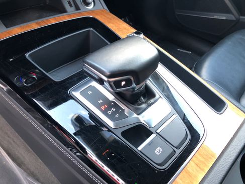 Used 2023 Audi Q5 2.0T Premium Plus image 11