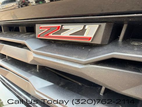 Used 2026 Chevrolet Colorado Z71 AWD/4WD image 34
