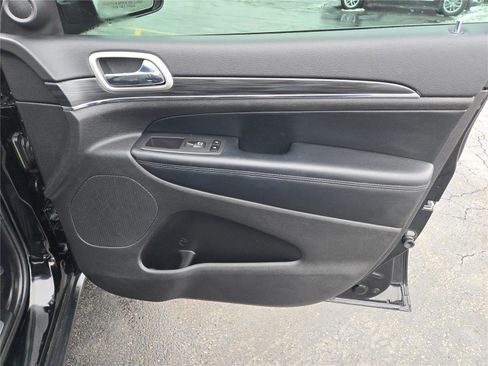 Certified 2021 Jeep Grand Cherokee Limited image 7