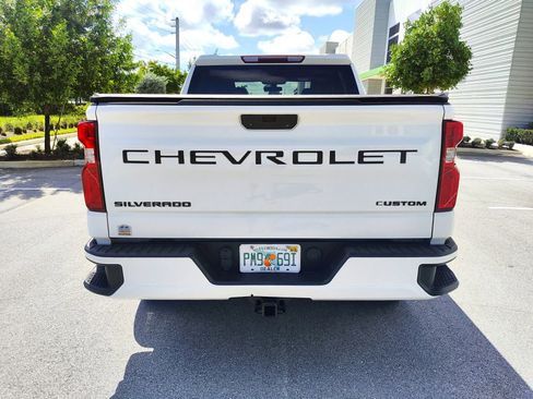 Used 2021 Chevrolet Silverado 1500 Custom w/ LPO, Dark Essentials Package image 7