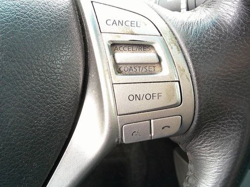 Used 2015 Nissan Altima 2.5 SV w/ Convenience Package FWD image 26