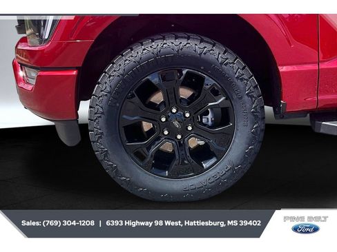 Used 2022 Ford F150 XLT w/ Equipment Group 302A High AWD/4WD image 7