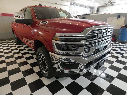 New 2026 RAM 2500 Limited AWD/4WD image 5
