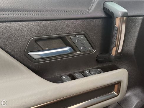 Used 2024 GMC Hummer EV 3X AWD/4WD image 17