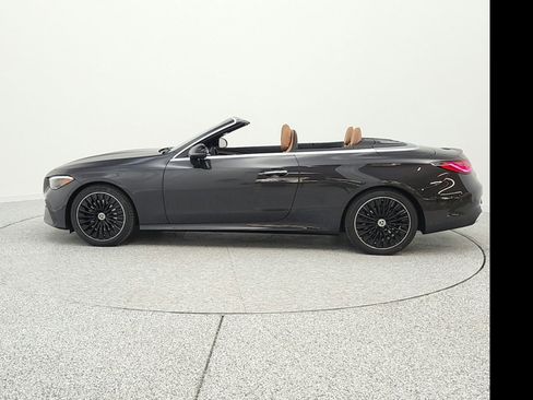 New 2026 Mercedes-Benz CLE 300 4MATIC Cabriolet image 8
