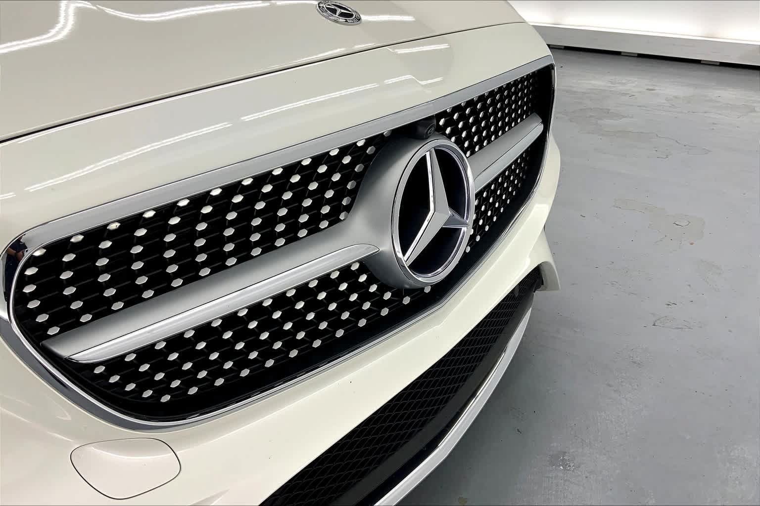 Used 2020 Mercedes-Benz E 450 Coupe image 29