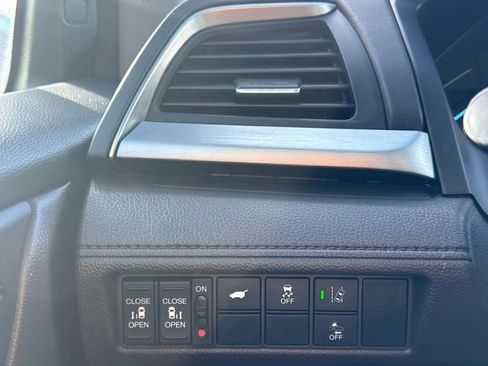 Used 2019 Honda Odyssey EX-L image 47