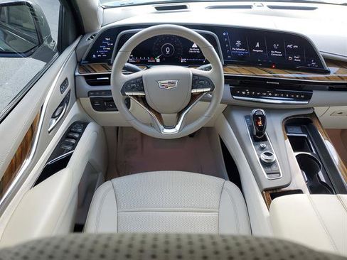 Certified 2023 Cadillac Escalade ESV Sport Platinum RWD image 18
