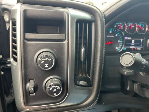 Used 2017 Chevrolet Silverado 1500 LTZ Z71 image 13