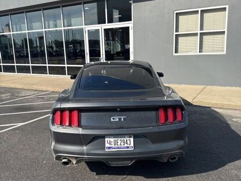Used 2017 Ford Mustang GT w/ GT Performance Package RWD image 6