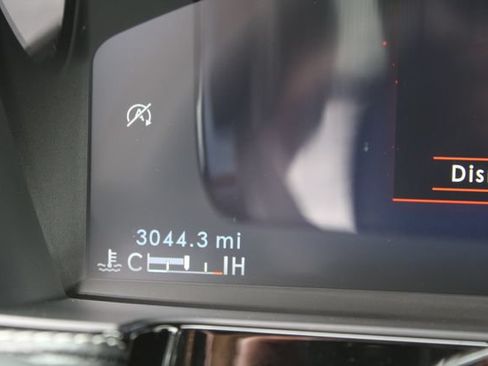 Used 2023 Lincoln Corsair Reserve FWD image 21