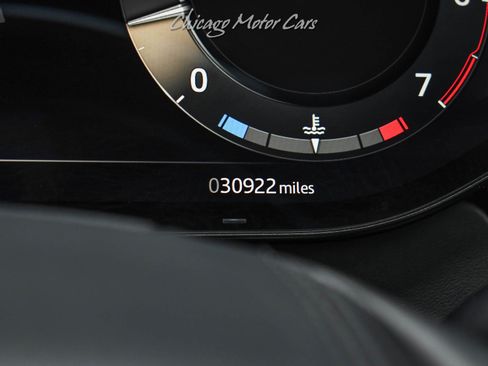 Used 2023 Land Rover Range Rover Autobiography image 13