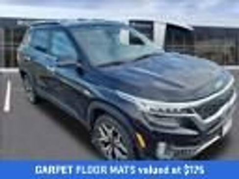 Used 2023 Kia Seltos SX image 4