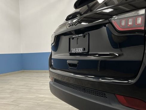 Used 2022 Jeep Compass Altitude image 29