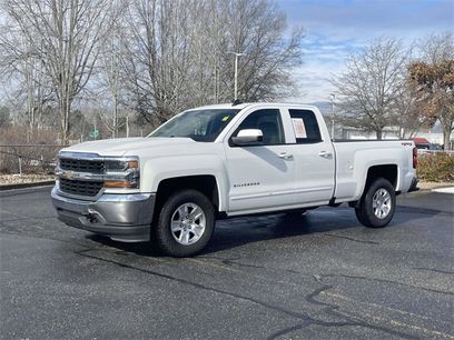Used 2017 Chevrolet Silverado 1500 LT w/ Trailering Package
