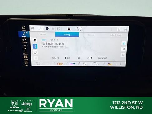 New 2026 Jeep Gladiator Mojave w/ Technology Group AWD/4WD image 21