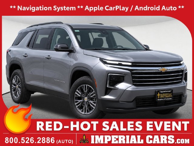 Used 2026 Chevrolet Traverse LT AWD/4WD image 1