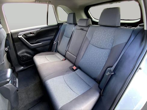Used 2024 Toyota RAV4 XLE w/ Convenience Package FWD image 20