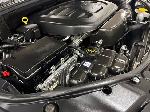 Used 2019 Jeep Grand Cherokee Limited w/ Luxury Group II AWD/4WD image 44