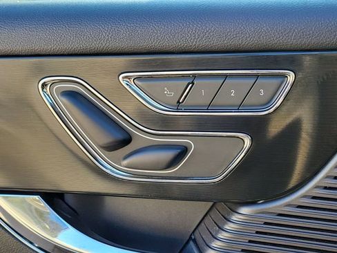 Certified 2022 Lincoln Corsair Reserve FWD image 14