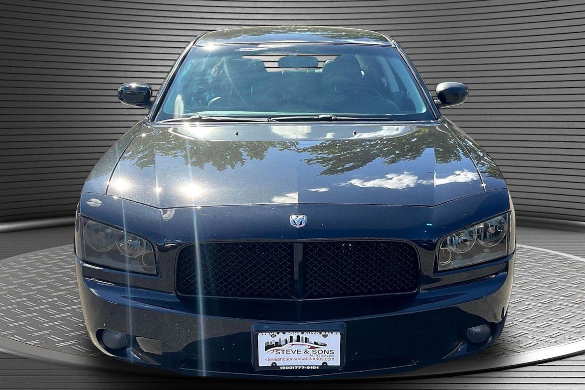 Used 2008 Dodge Charger R/T RWD image 2