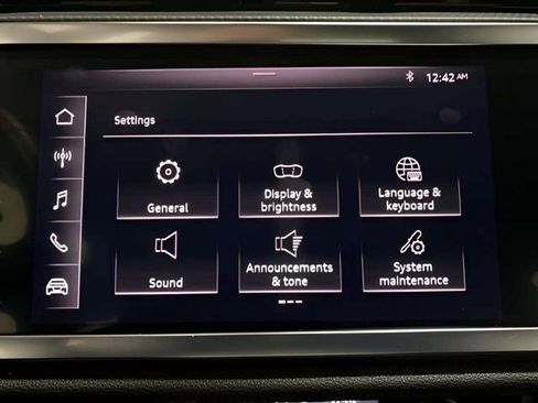 Used 2020 Audi Q3 2.0T Premium w/ Convenience Package image 43