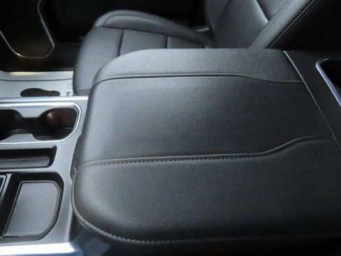 Used 2023 Chevrolet Silverado 1500 LTZ w/ Technology Package image 38