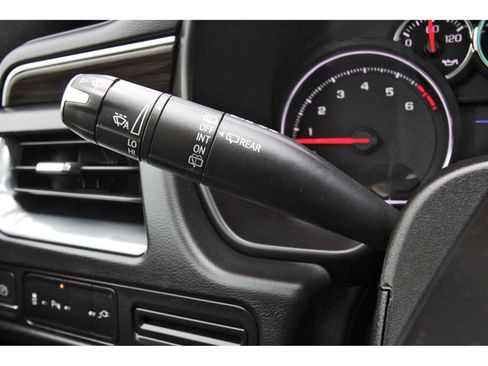 Used 2021 Chevrolet Suburban LT w/ Rear Media and Nav Package image 23