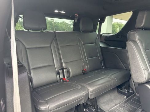 Used 2024 Chevrolet Tahoe Z71 w/ Luxury Package AWD/4WD image 42
