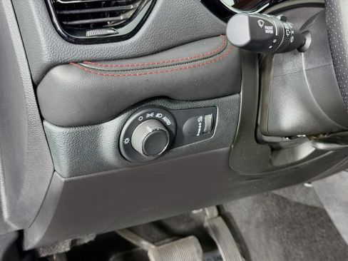 Used 2023 Dodge Durango GT AWD/4WD image 20