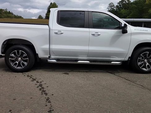 Used 2022 Chevrolet Silverado 1500 LT w/ All Star Edition Plus image 18