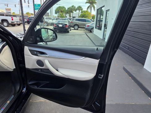 Used 2018 BMW X6 sDrive35i RWD image 50