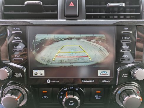 Used 2023 Toyota 4Runner TRD Off-Road Premium image 12