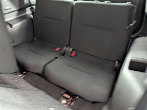 Used 2022 Mitsubishi Outlander ES image 30